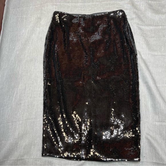 Theory Midi Pencil Skirt In Black Fluid Sequins Sz 4 NWT - Picture 1 of 12